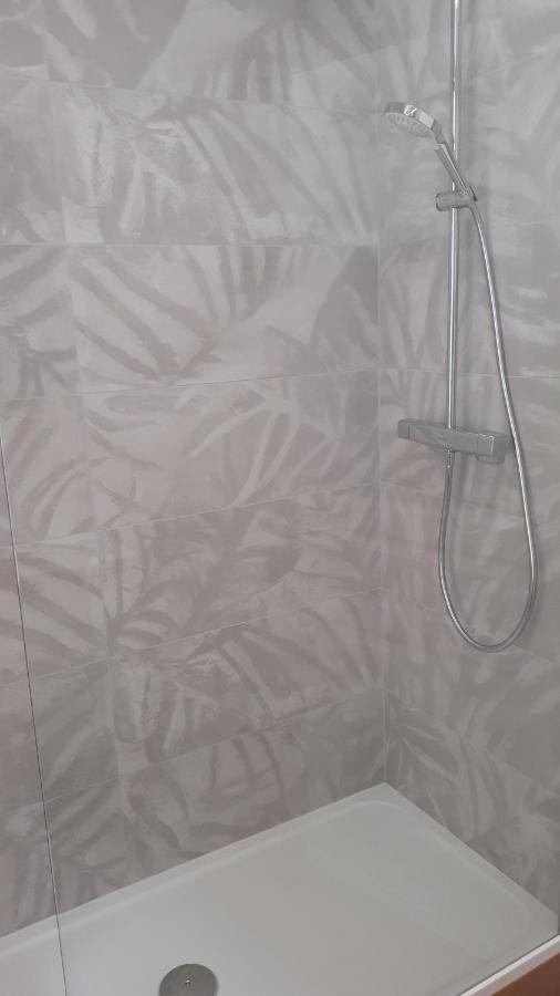 코트레 T3 Moderne Et Cosy Avec Linge Et Menage Compris 아파트 외부 사진